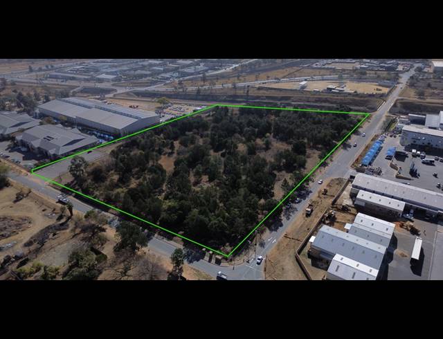 43,216M² VACANT LAND FOR SALE IN LINBRO PARK